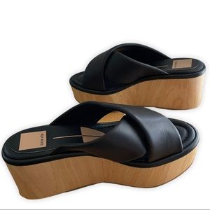 Dolce Vita 6 Black Criss Cross Platform Sandals